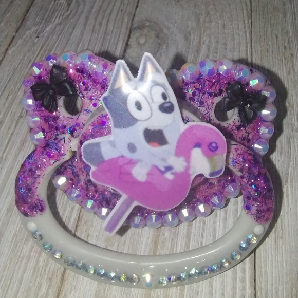 Adult Pacifier - Picture 2 of 8